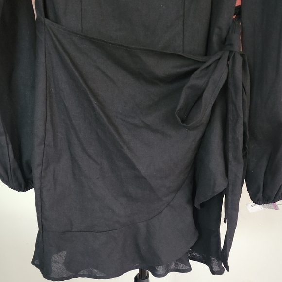 Princess Polly Black Long Sleeve Dress - Picture 2 of 9